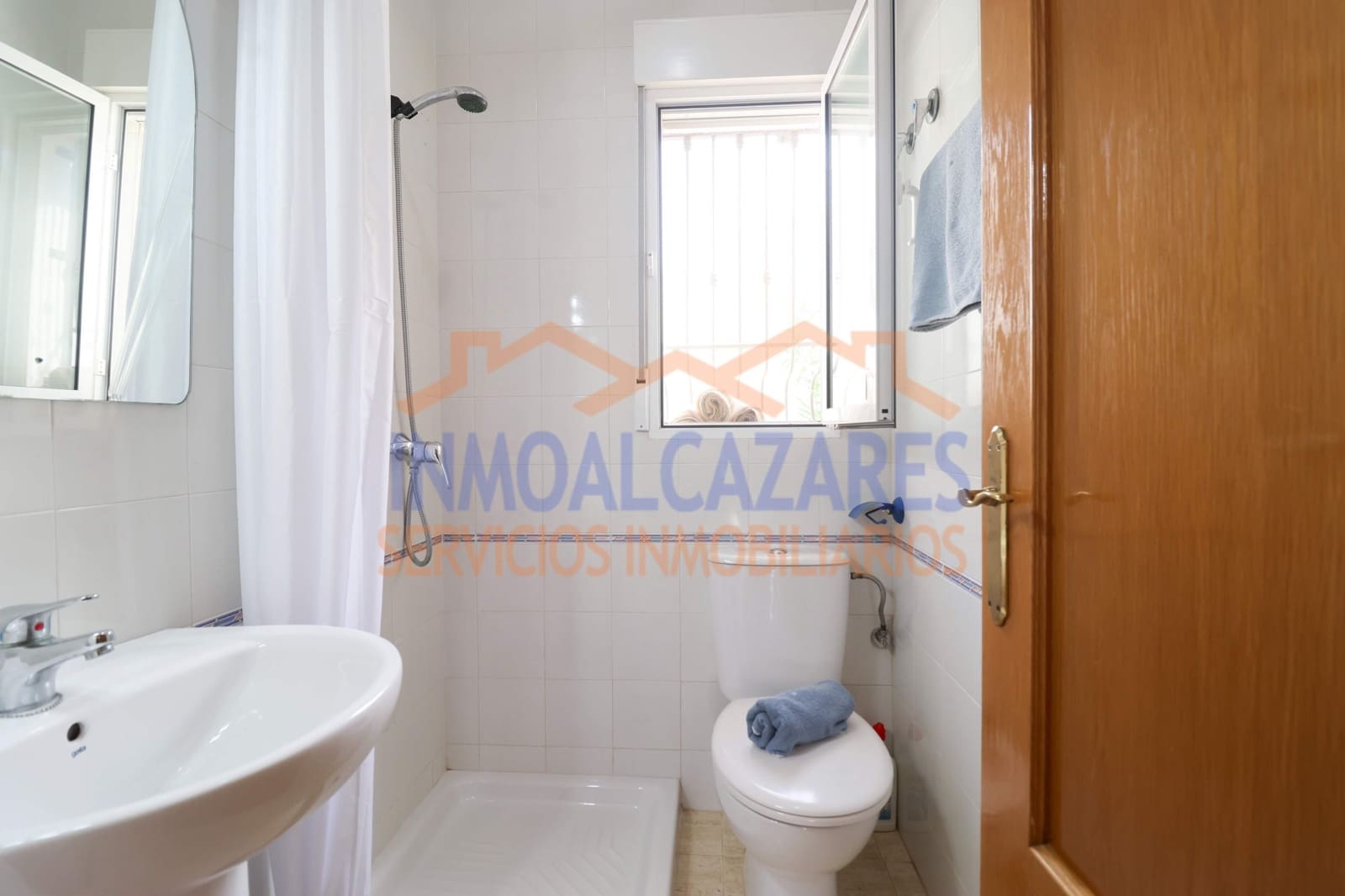 2 bedroom Apartment for sale in El Carmoli with pool - € 169,500 (Ref: 10132033)
