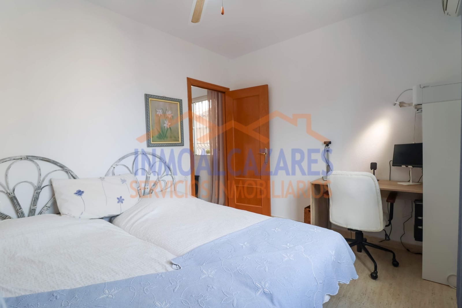 2 bedroom Apartment for sale in El Carmoli with pool - € 169,500 (Ref: 10132033)