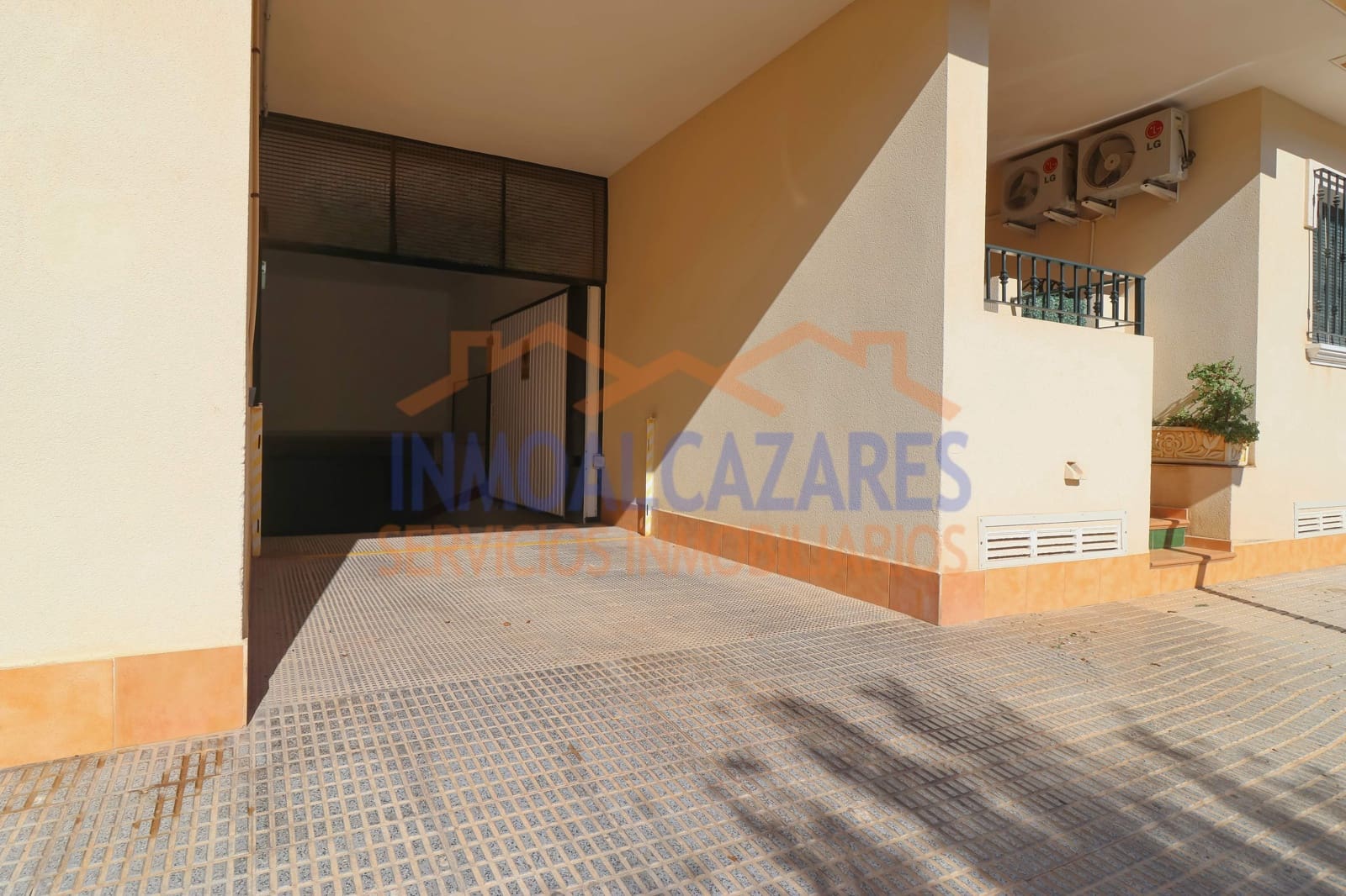 Garage for sale in Los Narejos - € 13,500 (Ref: 10157926)
