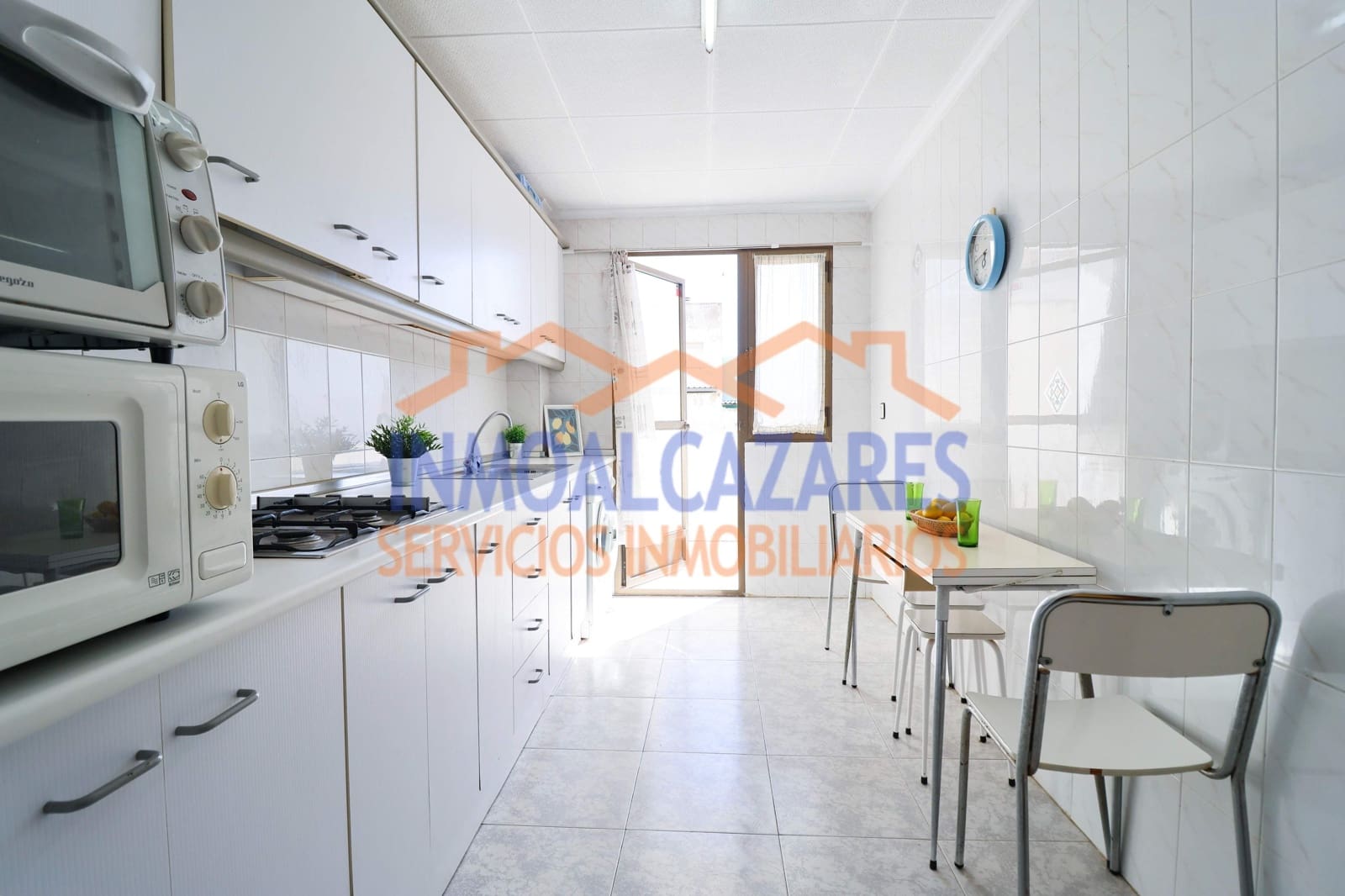 2 bedroom Apartment for sale in Los Alcazares with garage - € 132,000 (Ref: 10173973)