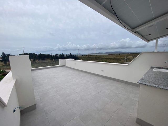 3 Zimmer Villa zu verkaufen in Los Alcázares mit Pool Garage - 419.000 € (Ref: 7680229)