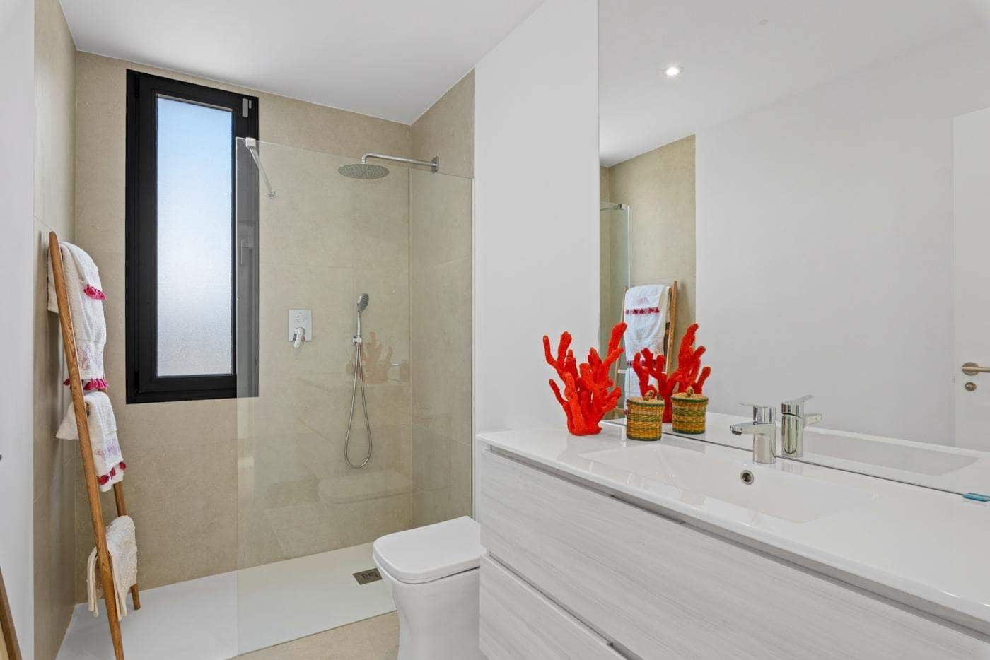 3 sypialnia Willa na sprzedaż w Mar de Cristal - 549 000 € (Ref: 8162462)