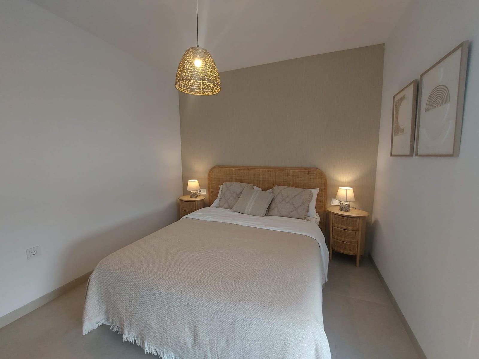 2 soveværelse Lejlighed til salg i Mar de Cristal med swimmingpool garage - € 270.000 (Ref: 8183876)