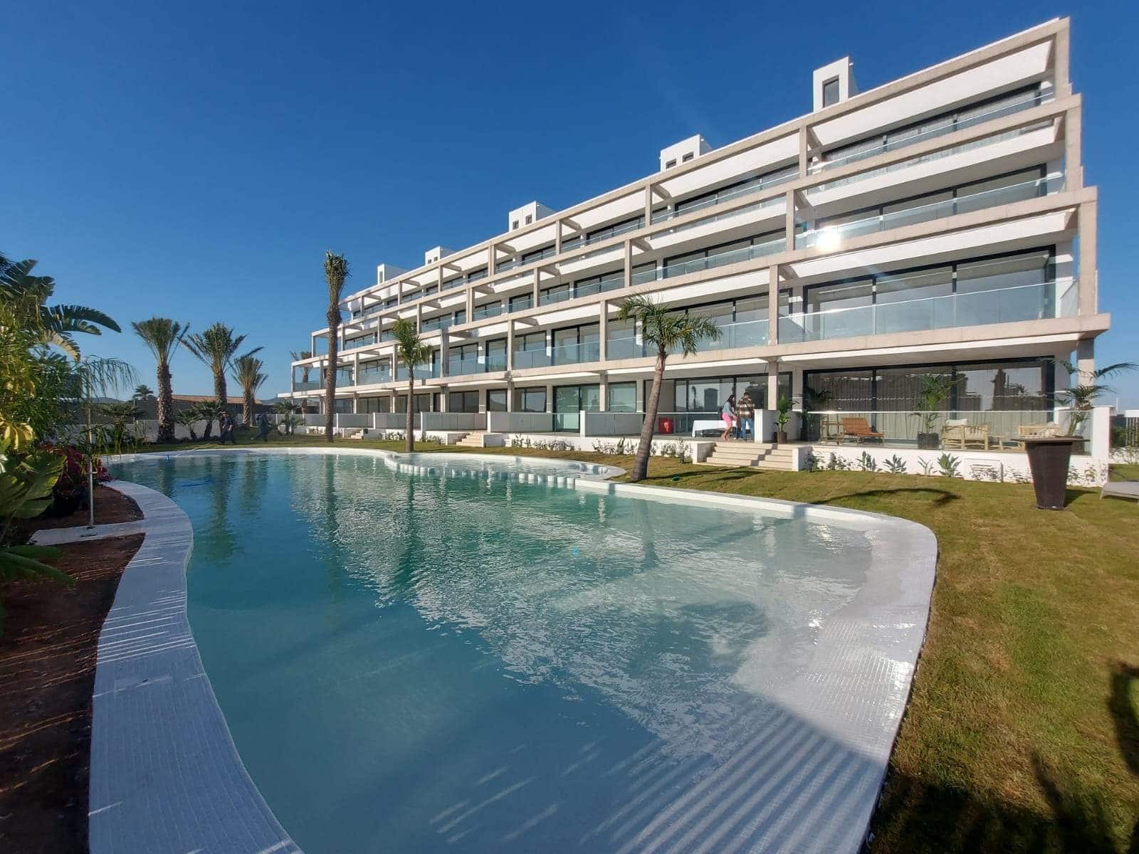 2 soveværelse Lejlighed til salg i Mar de Cristal med swimmingpool garage - € 270.000 (Ref: 8183876)