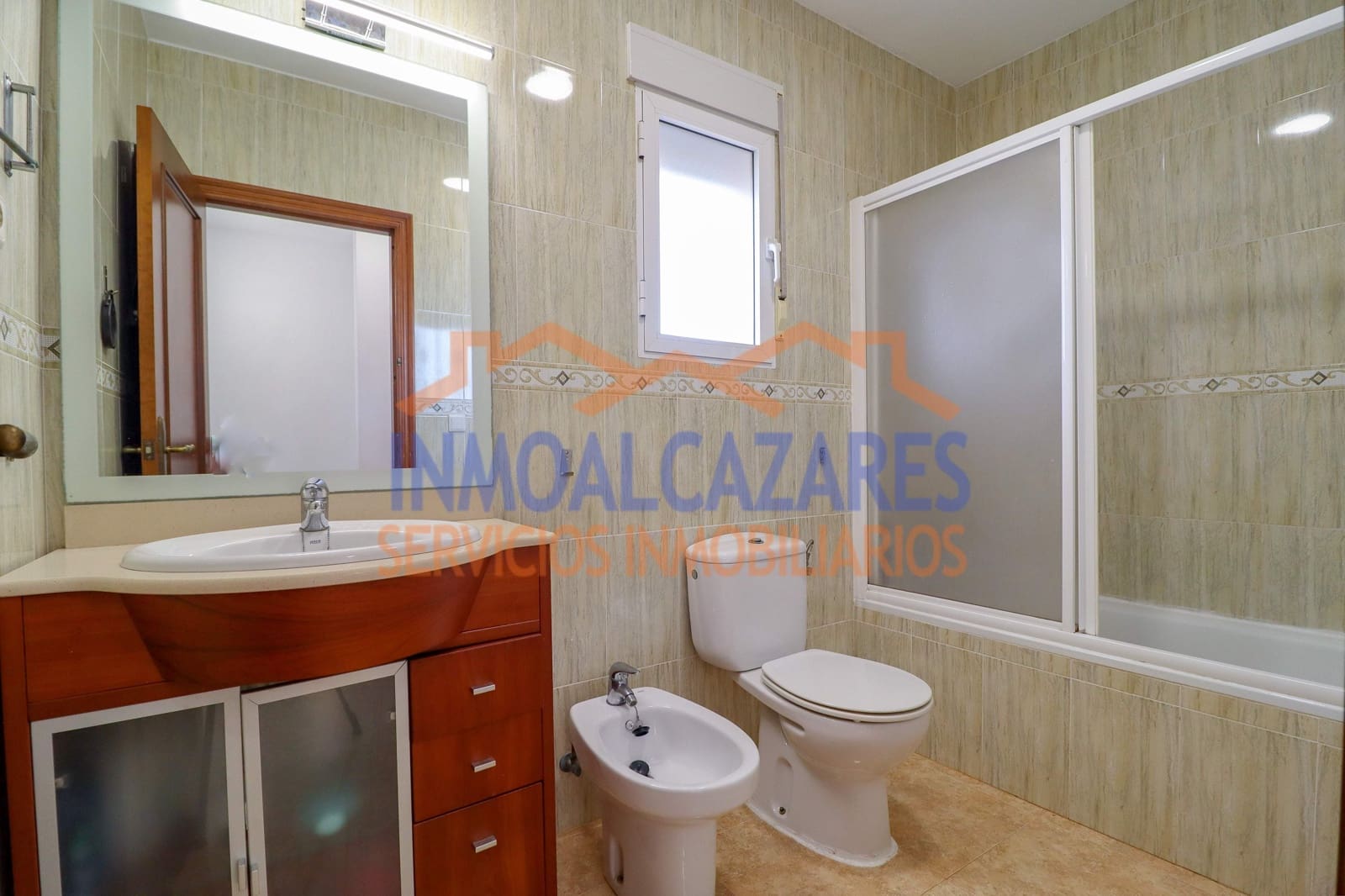 3 soveværelse Villa til salg i El Carmoli med garage - € 215.000 (Ref: 8457023)