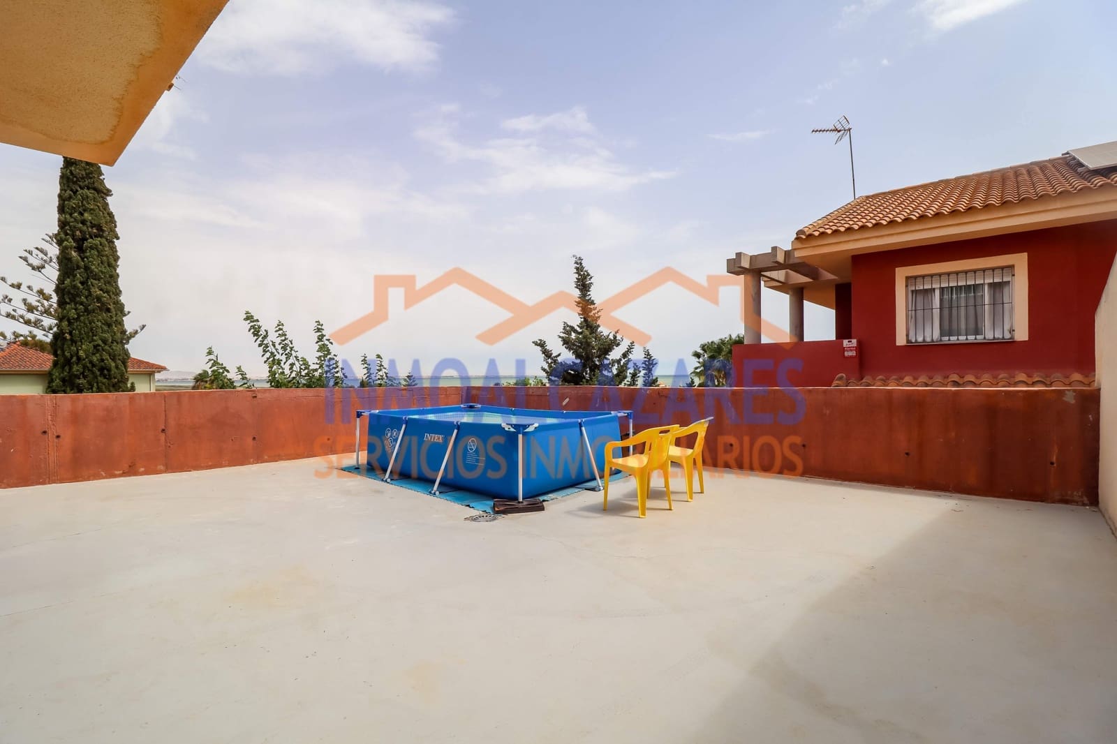 3 soveværelse Villa til salg i El Carmoli med garage - € 215.000 (Ref: 8457023)