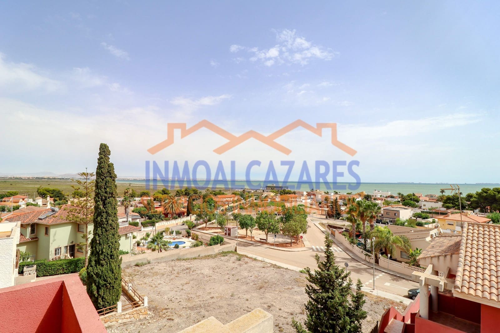 3 soveværelse Villa til salg i El Carmoli med garage - € 215.000 (Ref: 8457023)