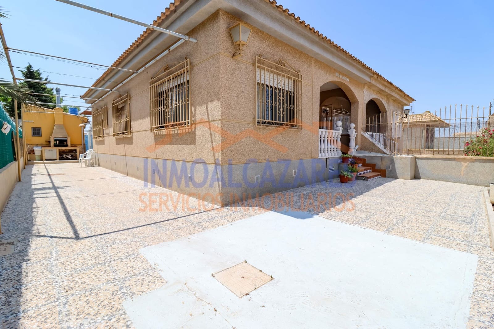 3 Zimmer Villa zu verkaufen in Los Alcazares mit Pool - 156.000 € (Ref: 9068774)