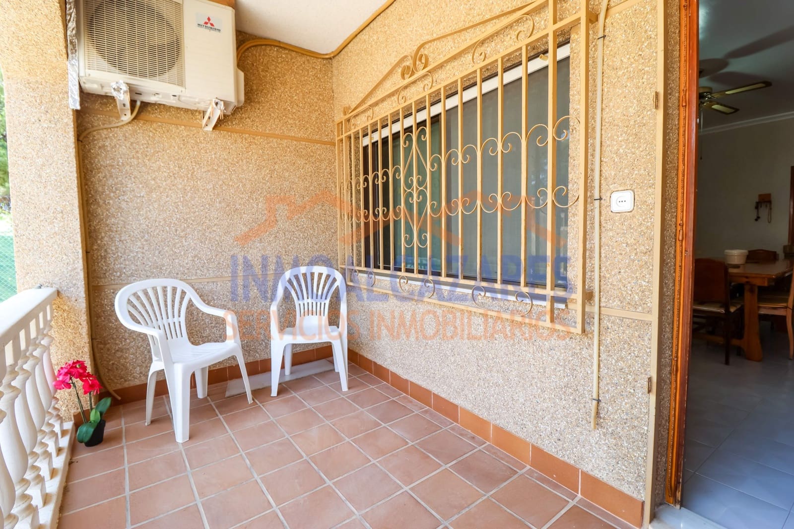 3 Zimmer Villa zu verkaufen in Los Alcazares mit Pool - 156.000 € (Ref: 9068774)