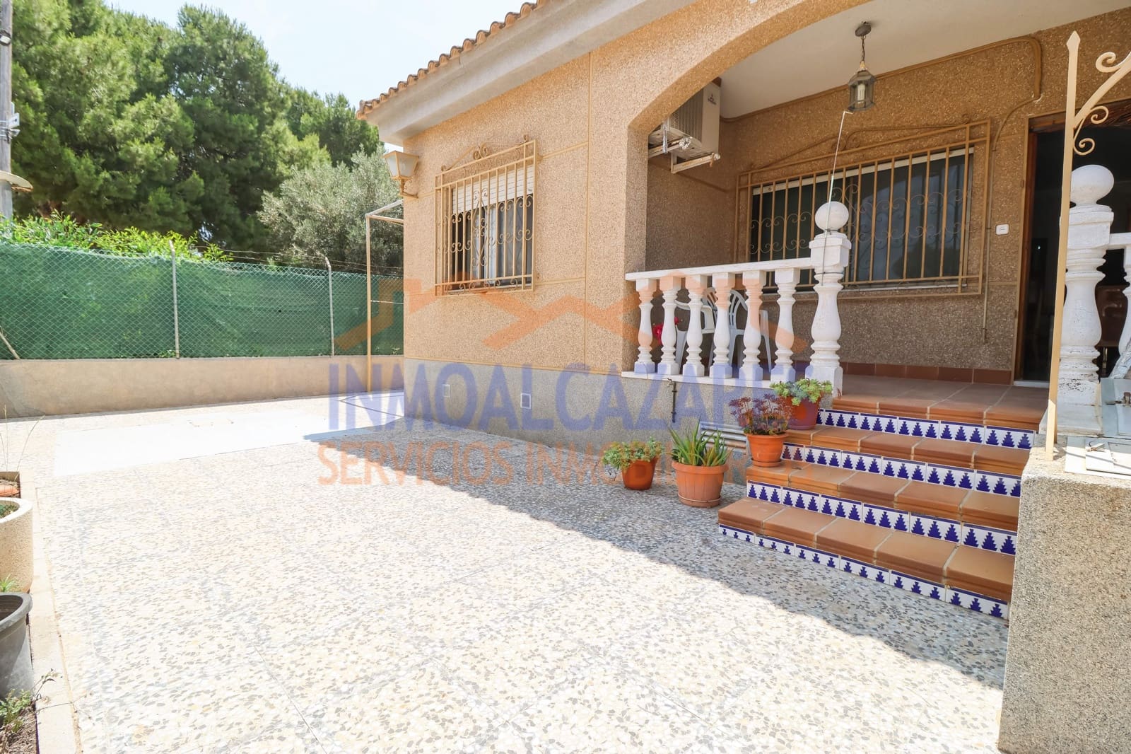 3 Zimmer Villa zu verkaufen in Los Alcazares mit Pool - 156.000 € (Ref: 9068774)