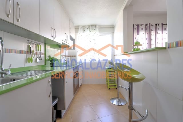 Apartamento de 2 habitaciones en Los Alcázares en venta con garaje - 129.900 € (Ref: 9240346)