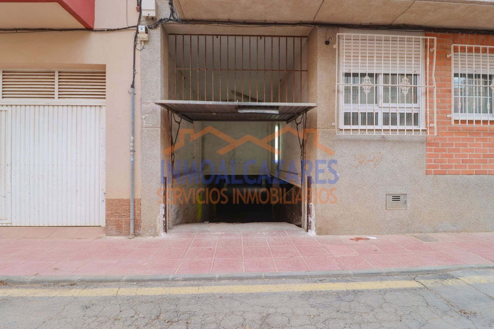Garage te koop in Los Alcazares - € 5.000 (Ref: 9406816)