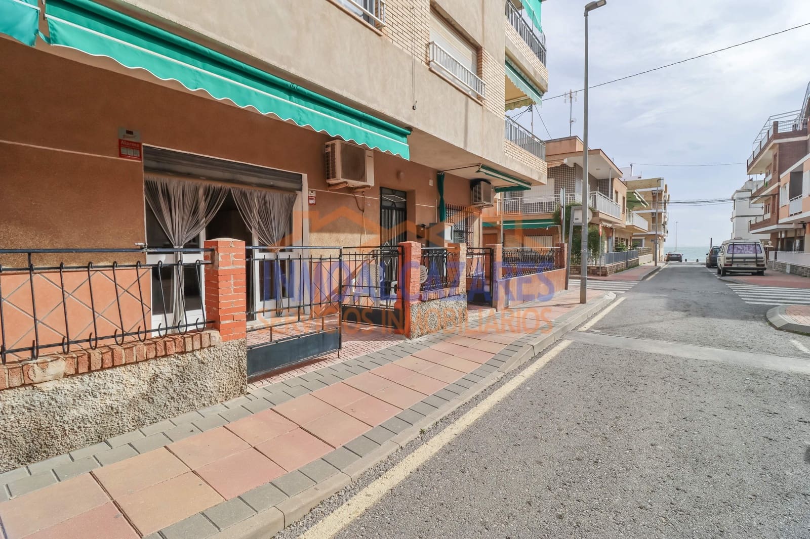 3 Zimmer Strandapartment zu verkaufen in Los Alcazares - 135.000 € (Ref: 9565215)