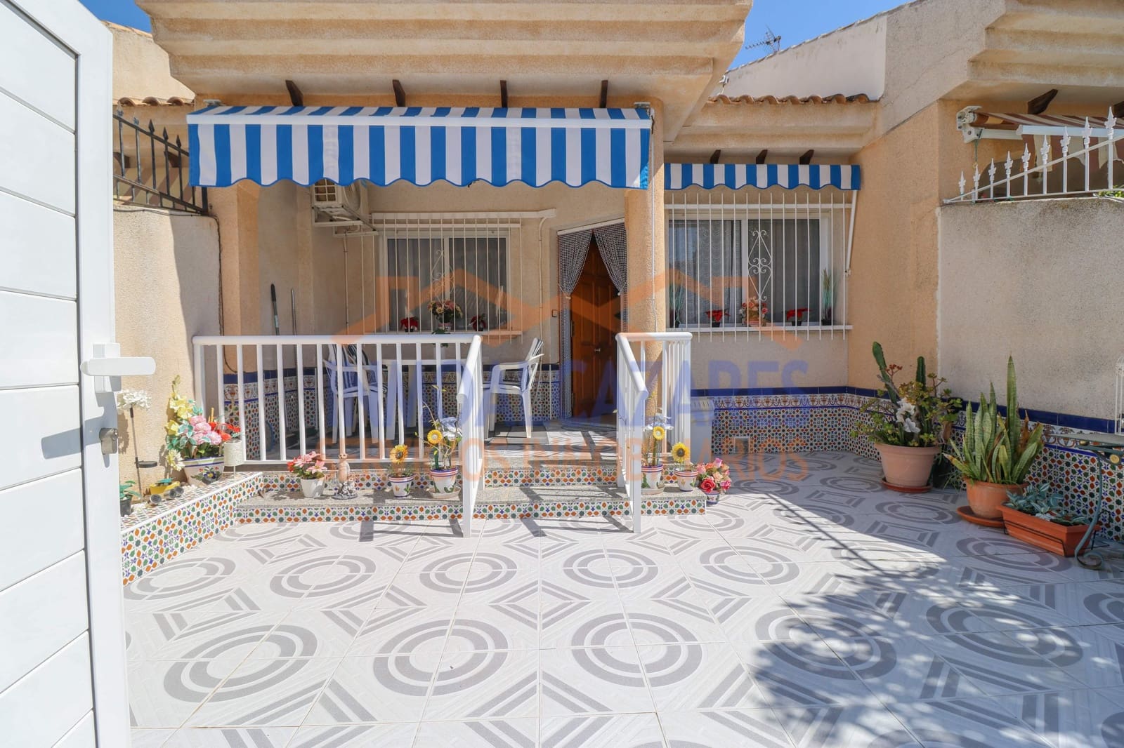 Apartamento de 3 habitaciones en Los Alcázares en venta - 149.900 € (Ref: 9721664)