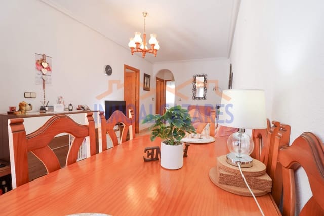 3 makuuhuone Huoneisto myytävänä paikassa Los Alcázares - 149 900 € (Ref: 9721664)