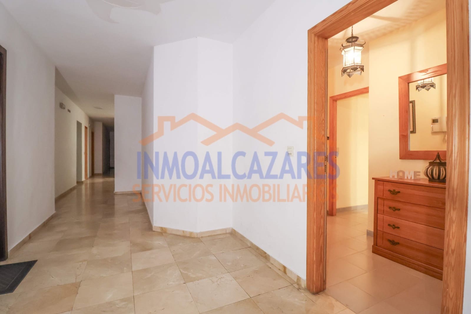 3 Zimmer Apartment zu verkaufen in Los Alcazares mit Garage - 148.500 € (Ref: 9782973)