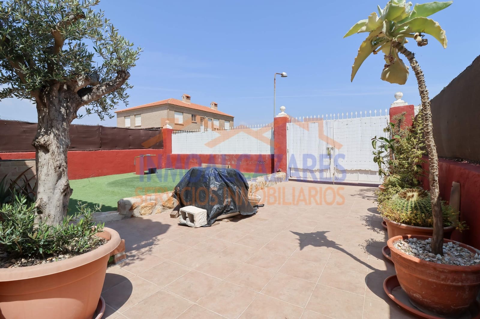 4 bedroom Finca/Country House for sale in Los Alcazares - € 145,900 (Ref: 9818183)