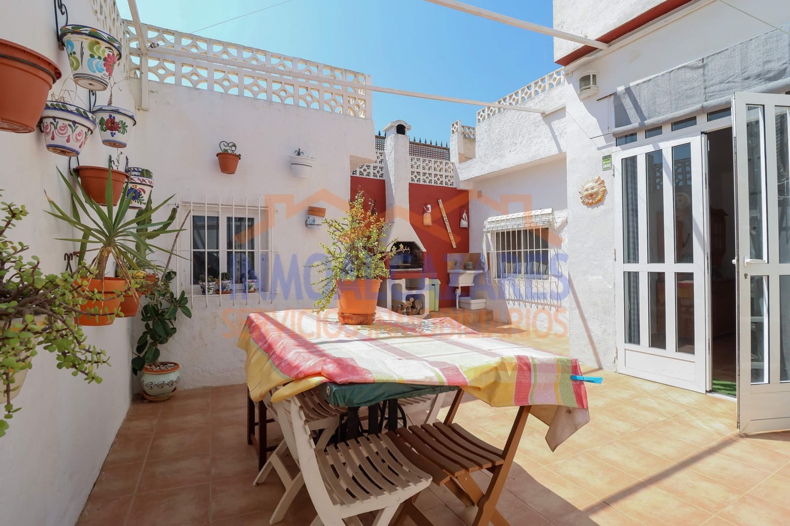 4 bedroom Finca/Country House for sale in Los Alcazares - € 145,900 (Ref: 9818183)