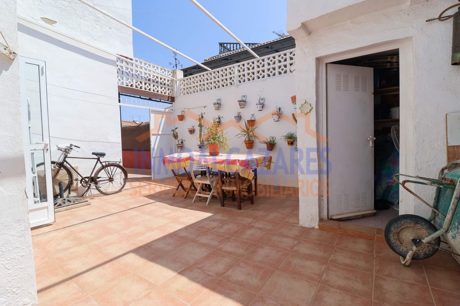 4 bedroom Finca/Country House for sale in Los Alcazares - € 145,900 (Ref: 9818183)