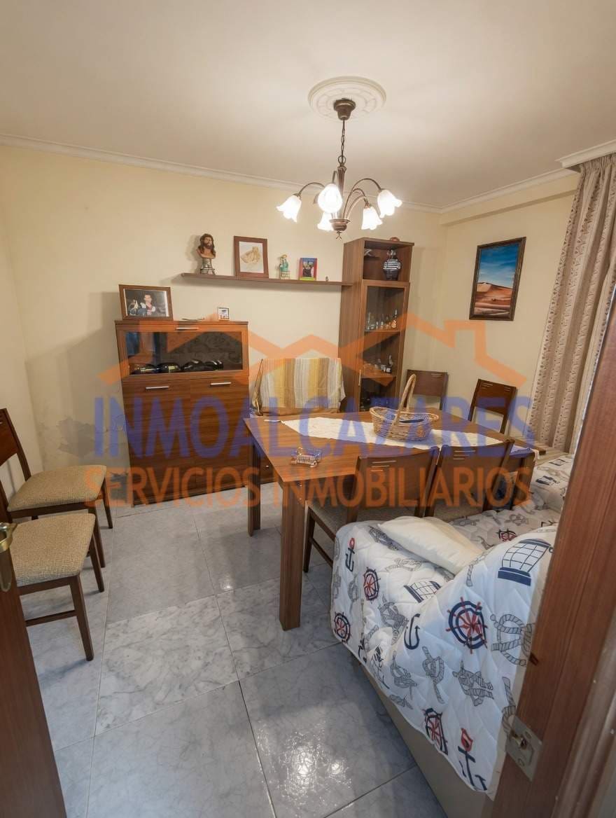 3 bedroom Apartment for sale in Villacarrillo - € 49,900 (Ref: 9876393)