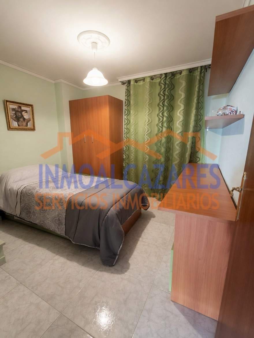 3 bedroom Apartment for sale in Villacarrillo - € 49,900 (Ref: 9876393)