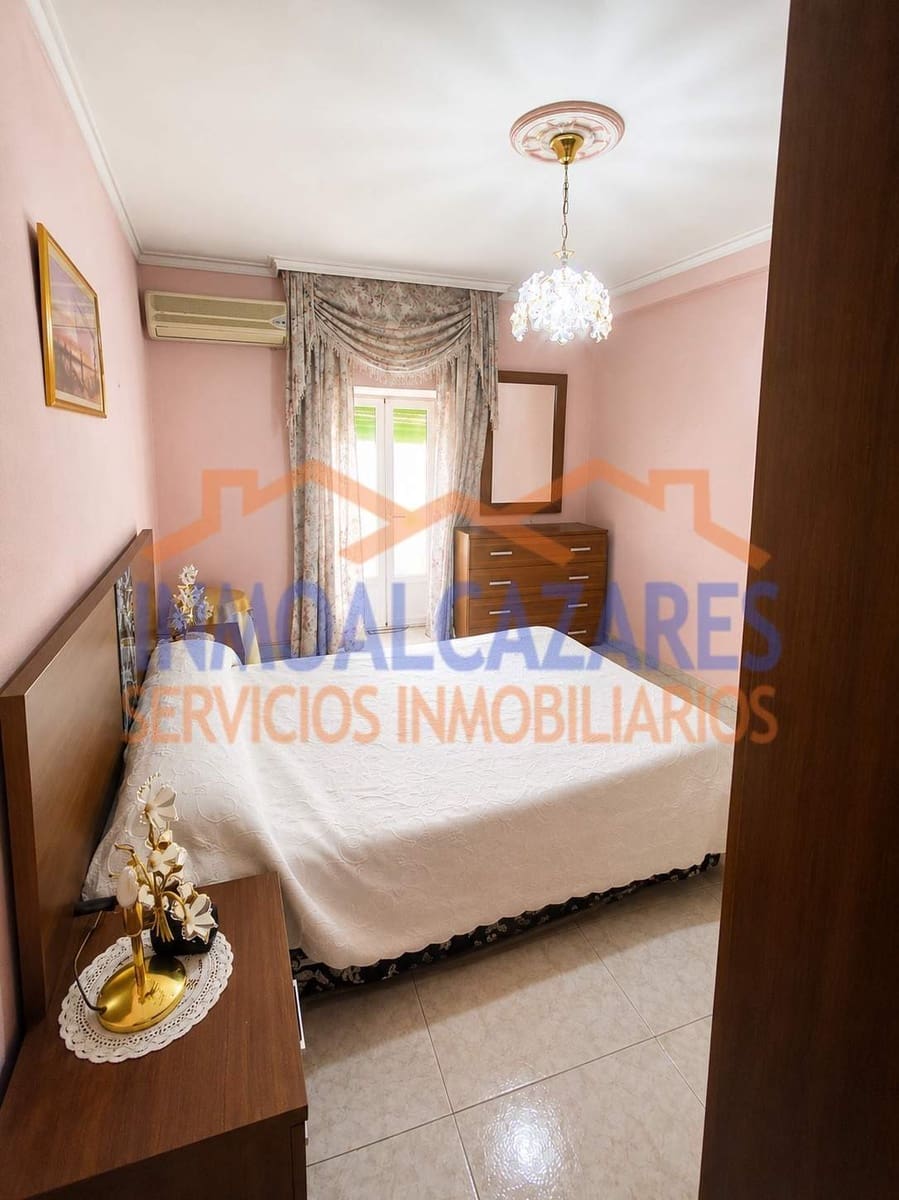 3 bedroom Apartment for sale in Villacarrillo - € 49,900 (Ref: 9876393)