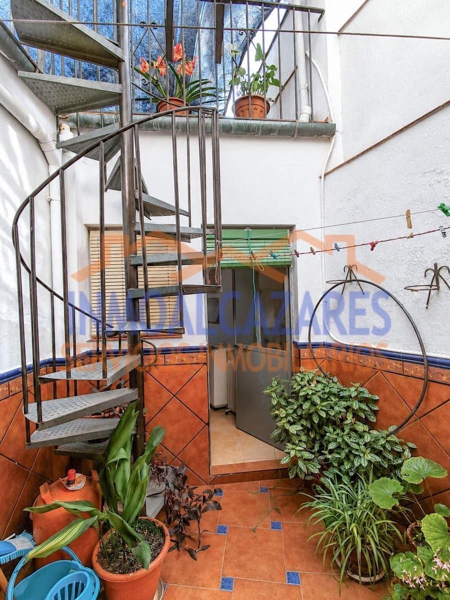 3 bedroom Apartment for sale in Villacarrillo - € 49,900 (Ref: 9876393)
