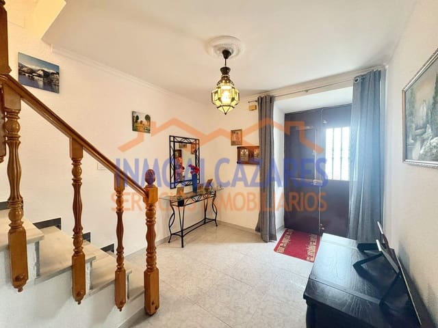 3 makuuhuone Huoneisto myytävänä paikassa Villacarrillo - 49 900 € (Ref: 9876393)