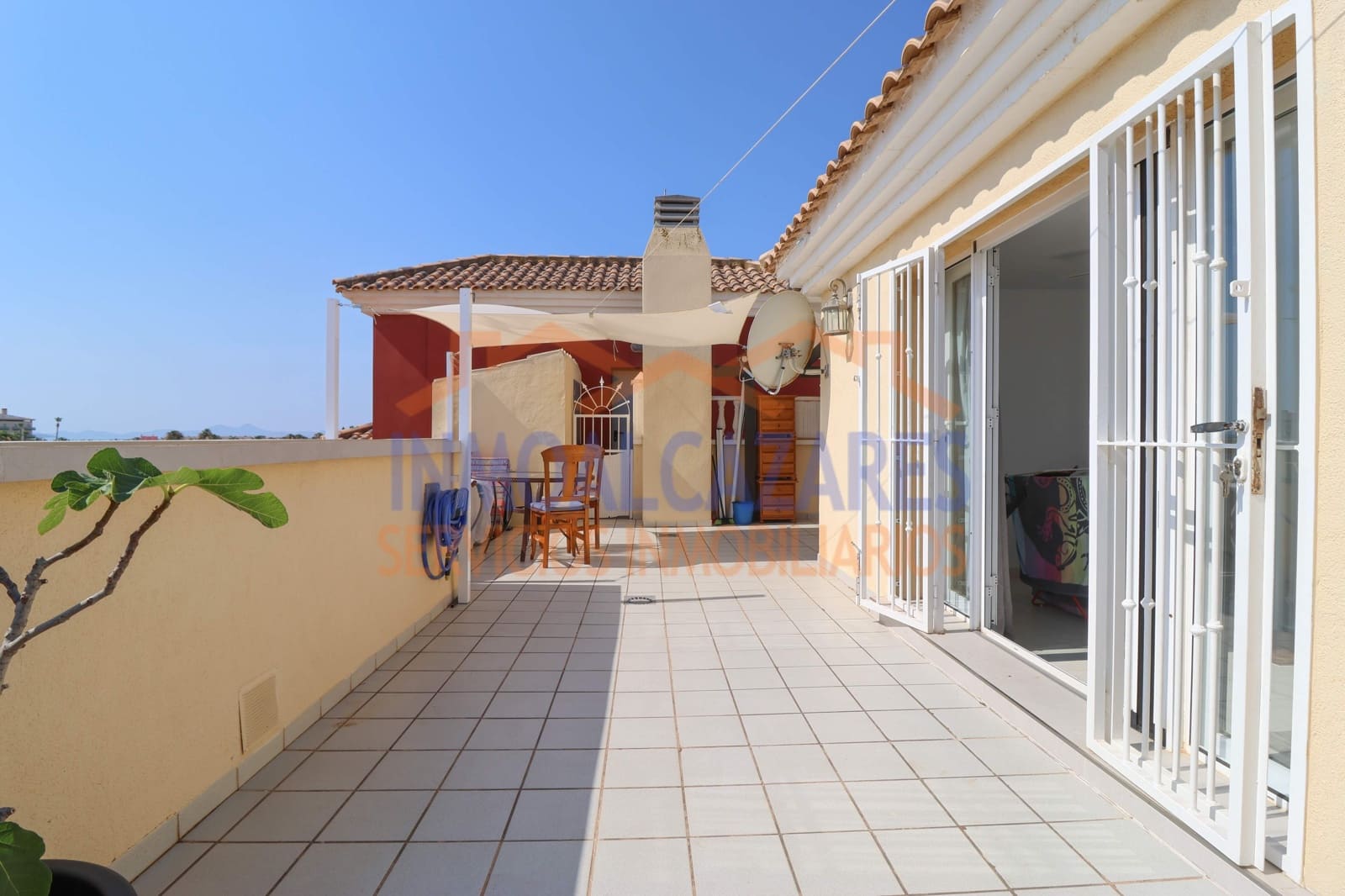 2 soveværelse Lejlighed til salg i Los Alcazares med swimmingpool - € 205.000 (Ref: 9939948)