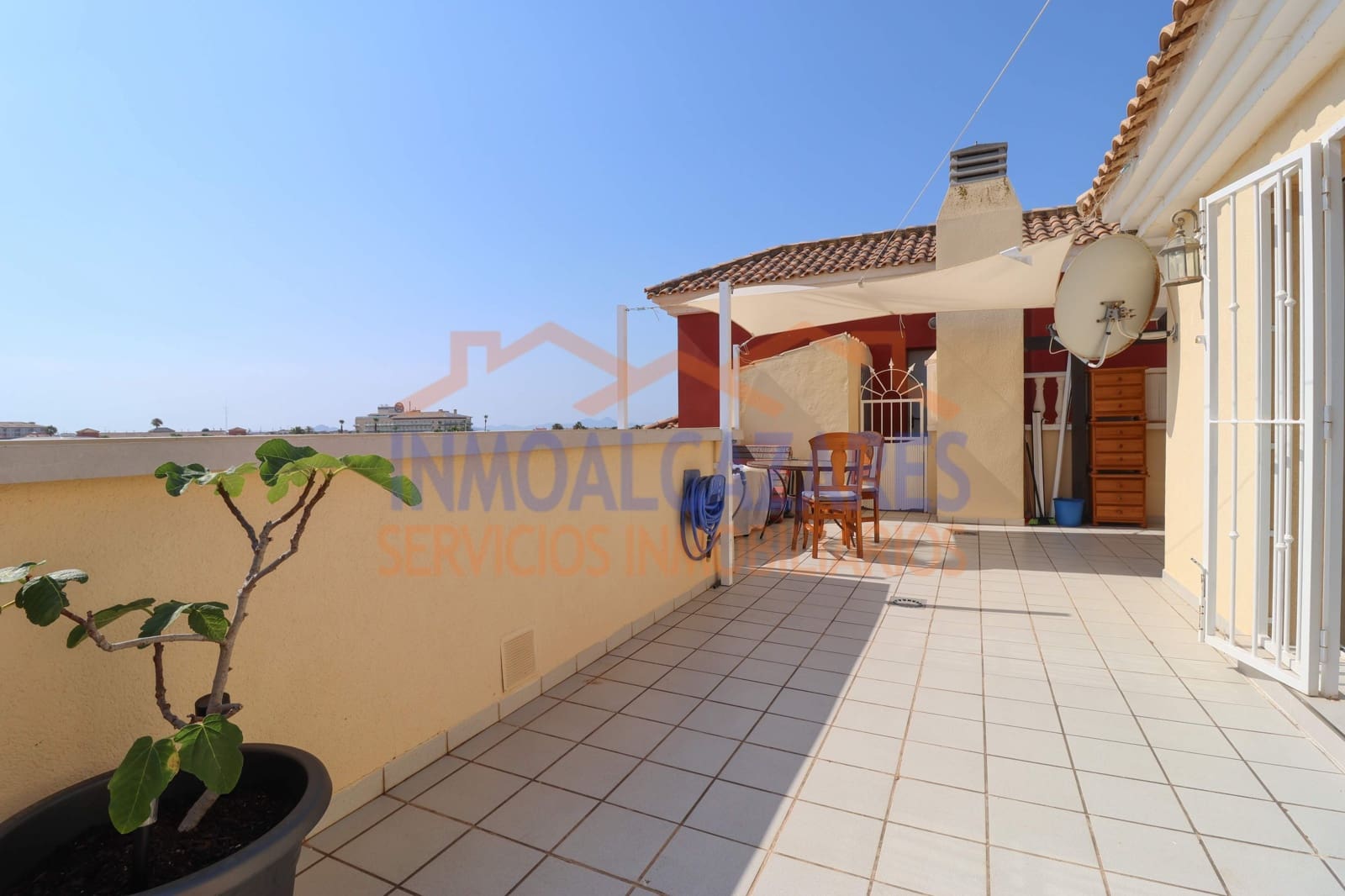 2 soveværelse Lejlighed til salg i Los Alcazares med swimmingpool - € 205.000 (Ref: 9939948)