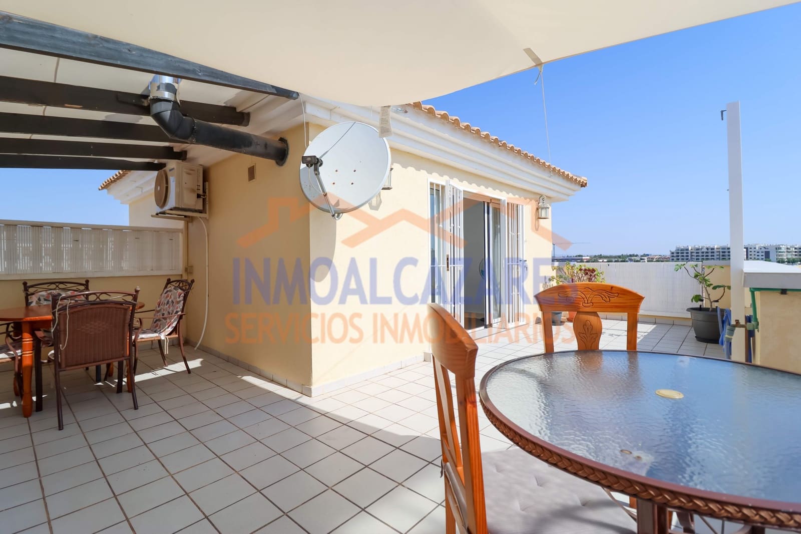 2 soveværelse Lejlighed til salg i Los Alcazares med swimmingpool - € 205.000 (Ref: 9939948)