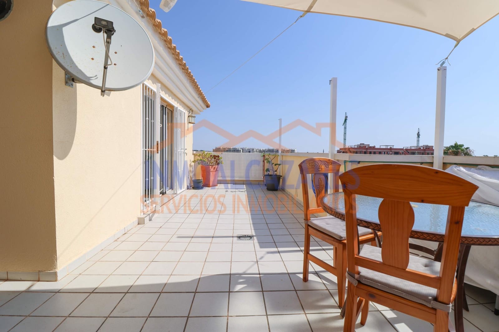 2 soveværelse Lejlighed til salg i Los Alcazares med swimmingpool - € 205.000 (Ref: 9939948)
