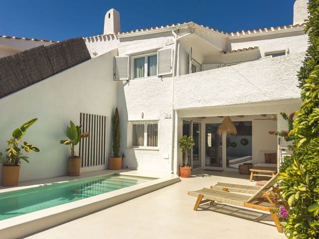 Adosado de 3 habitaciones en Las Marinas / Les Marines, Dénia en venta con piscina - 749.000 € (Ref: 10072963)