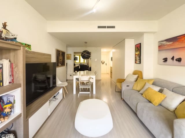 2 sovrum Lägenhet till salu i Dénia med pool garage - 385 000 € (Ref: 10113450)