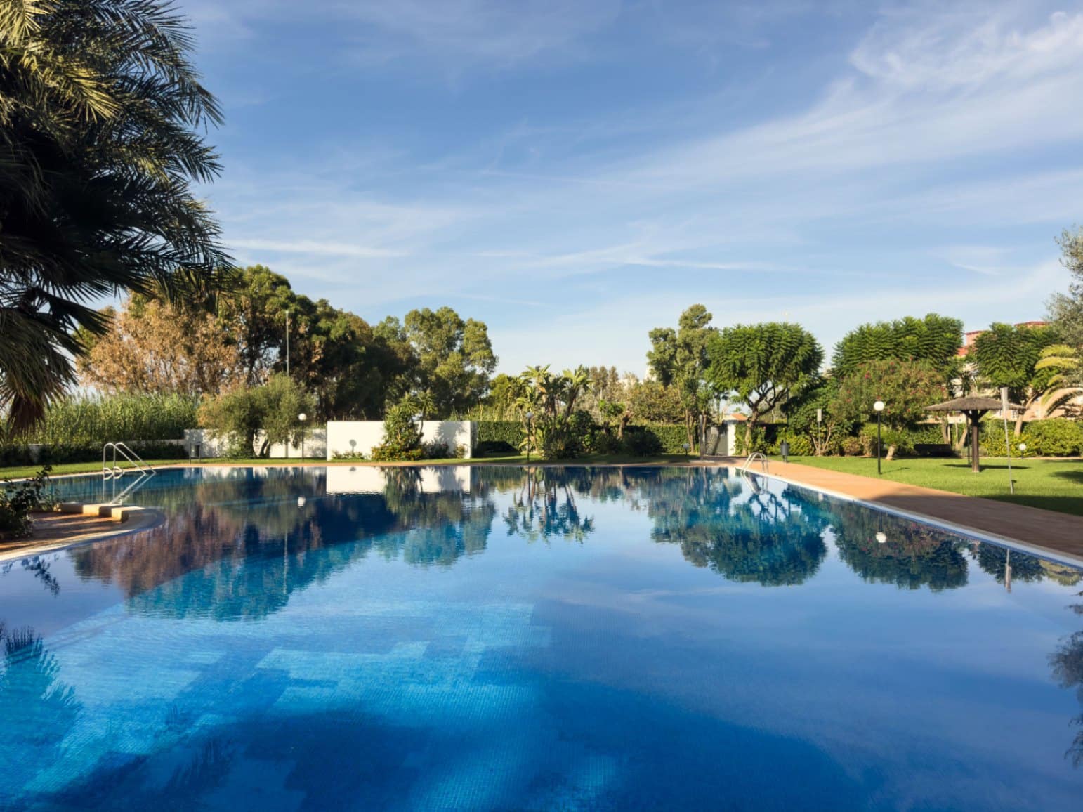 2 sovrum Lägenhet till salu i Denia med pool garage - 385 000 € (Ref: 10113450)