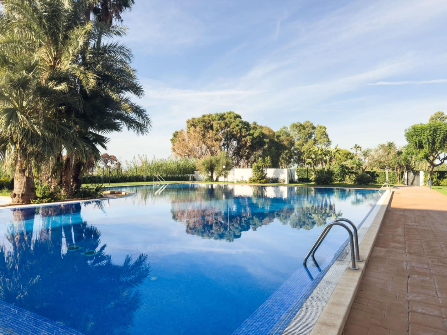 2 sovrum Lägenhet till salu i Denia med pool garage - 385 000 € (Ref: 10113450)