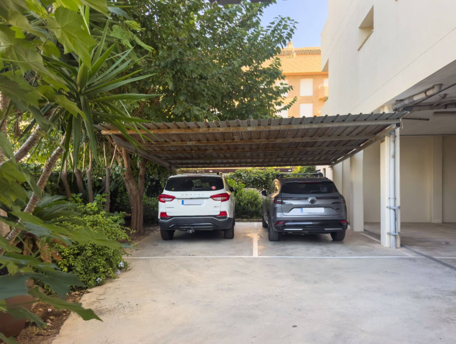 2 sovrum Lägenhet till salu i Denia med pool garage - 385 000 € (Ref: 10113450)
