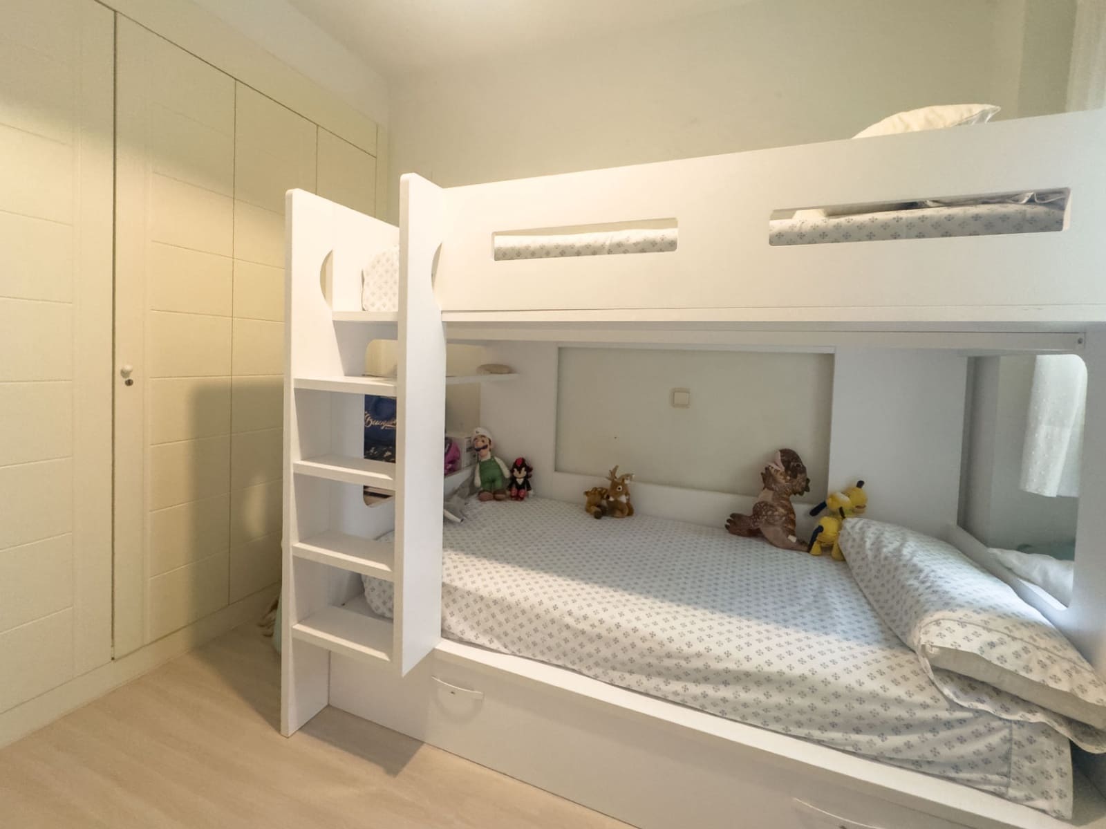 2 sovrum Lägenhet till salu i Denia med pool garage - 385 000 € (Ref: 10113450)