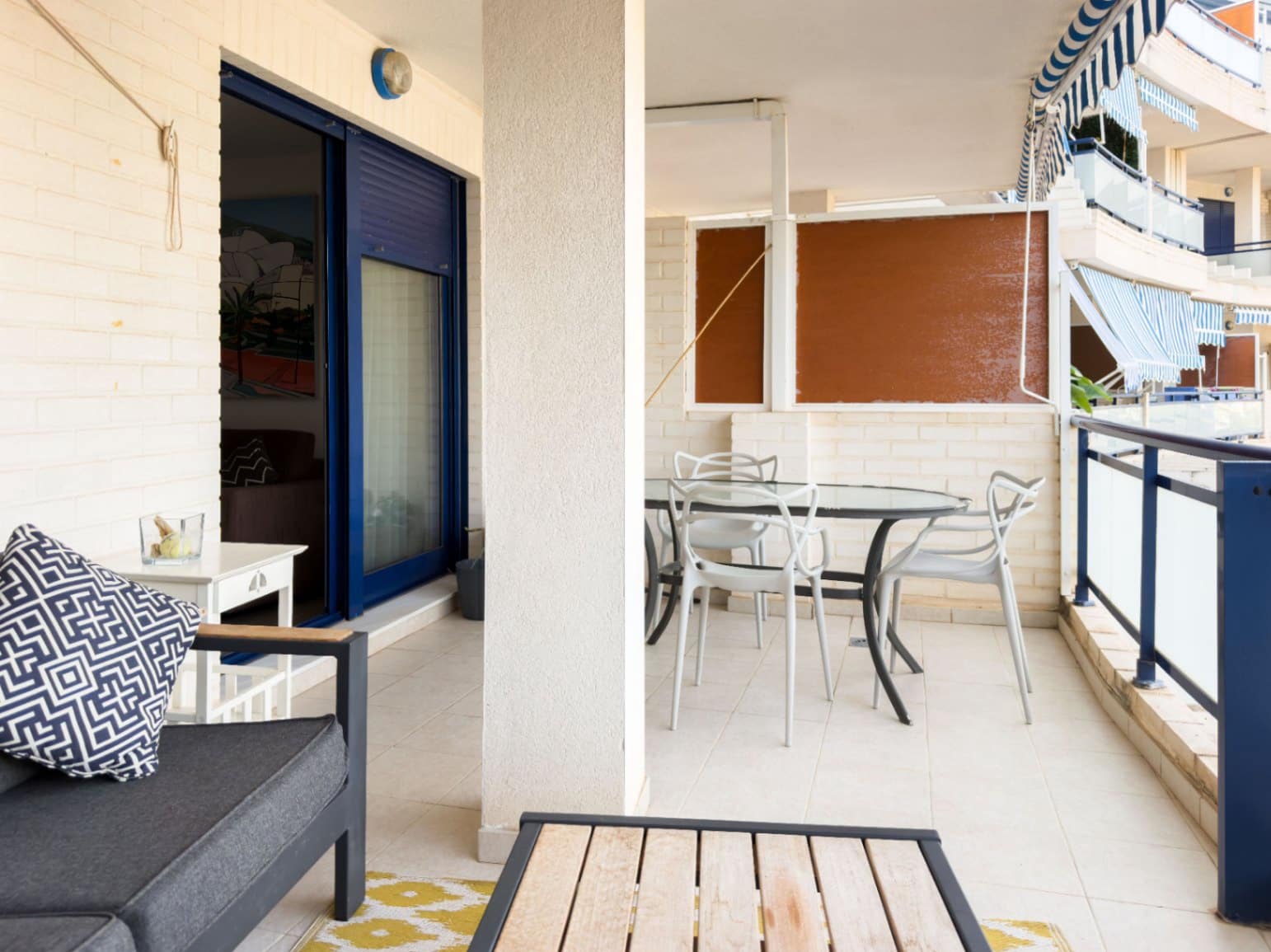 Piso de 2 habitaciones en Dénia en venta con piscina garaje - 370.000 € (Ref: 10167894)