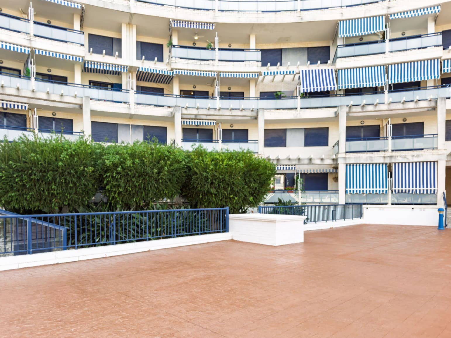 Piso de 2 habitaciones en Dénia en venta con piscina garaje - 370.000 € (Ref: 10167894)