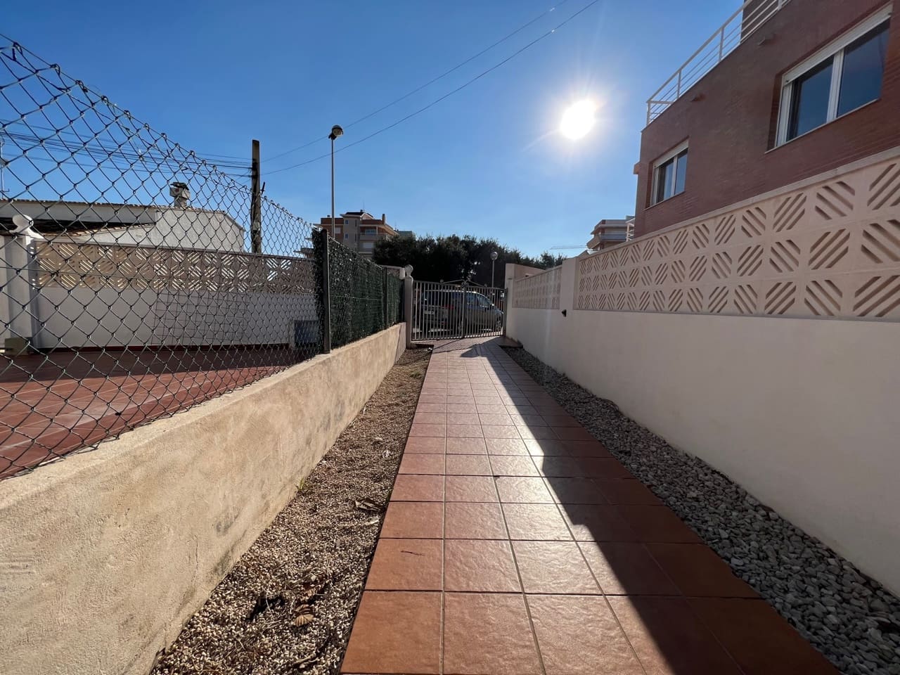 5 sypialnia Willa na sprzedaż w Oliva z garażem - 369 000 € (Ref: 7406672)