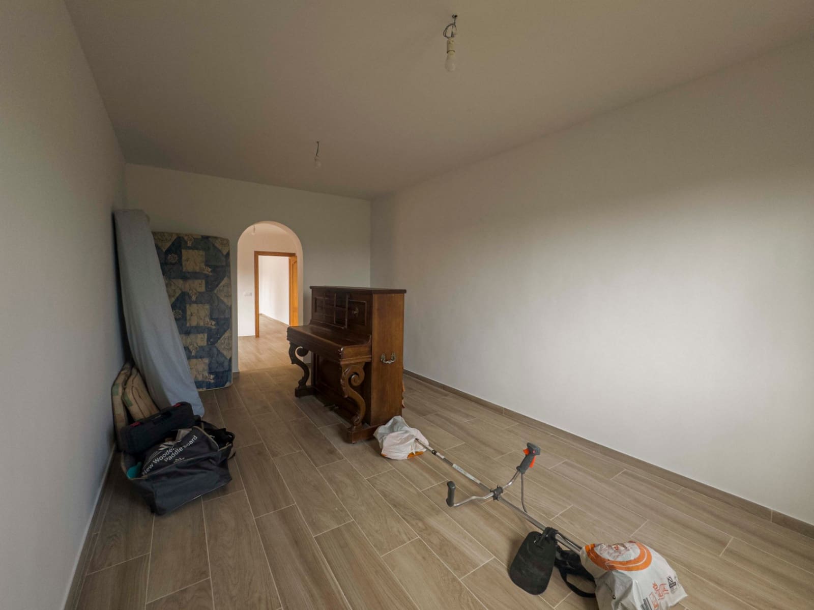 3 bedroom Villa for sale in Arenal with garage - € 520,000 (Ref: 8688610)