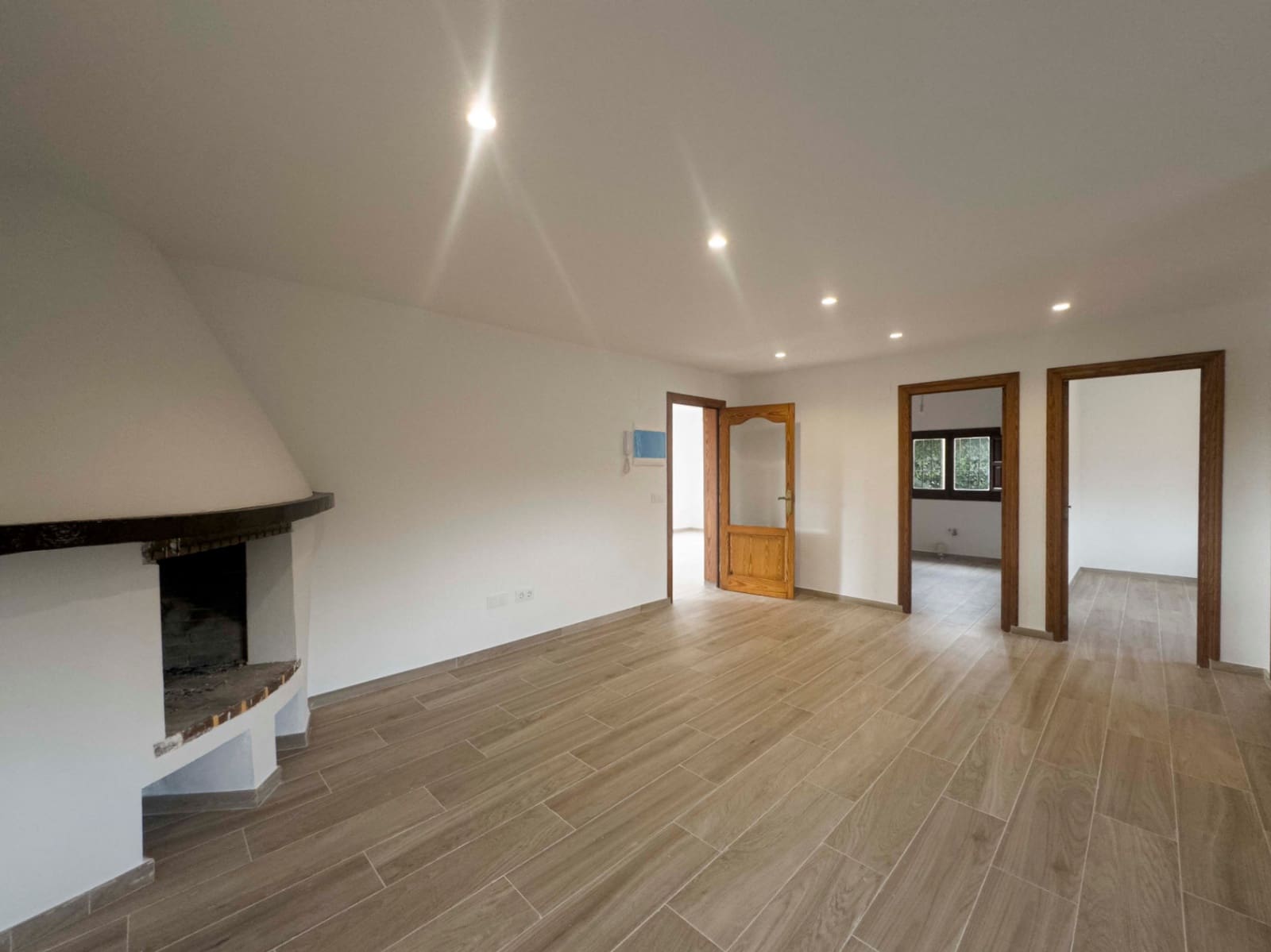 3 bedroom Villa for sale in Arenal with garage - € 520,000 (Ref: 8688610)