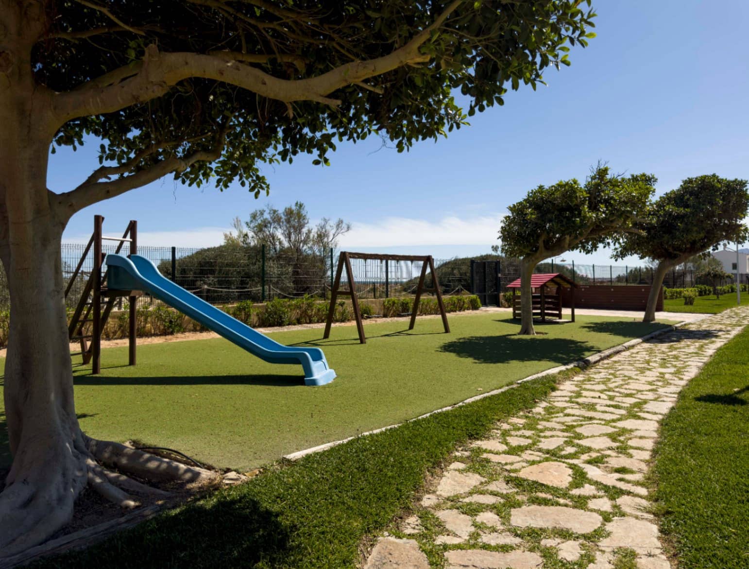 2 sypialnia Apartament na sprzedaż w Denia z basenem garażem - 470 000 € (Ref: 8816365)