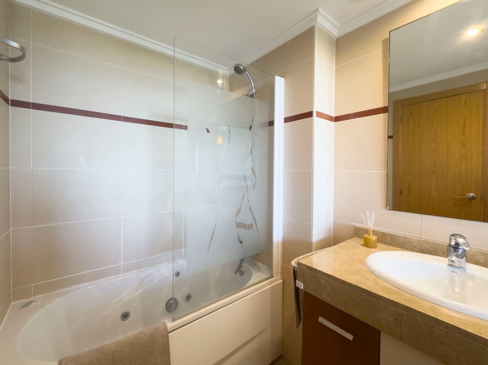 2 sypialnia Apartament na sprzedaż w Denia z basenem garażem - 470 000 € (Ref: 8816365)