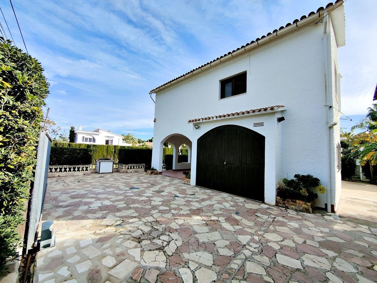 5 sypialnia Willa na sprzedaż w Denia z basenem garażem - 890 000 € (Ref: 8987689)