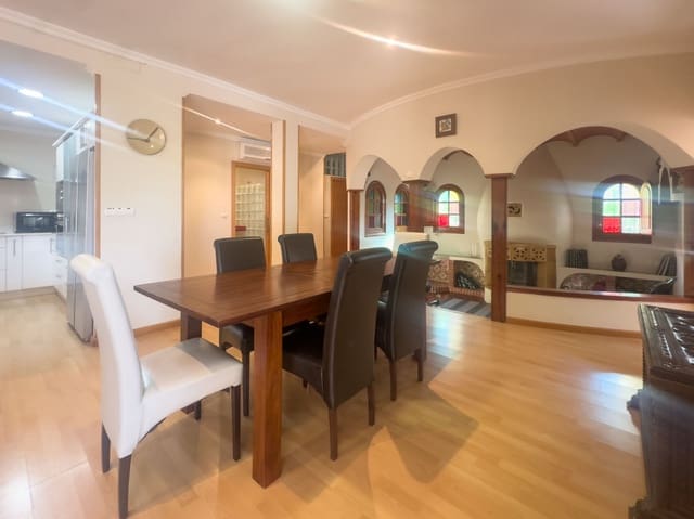 5 soverom Villa til salgs i El Montgó, Dénia med svømmebasseng garasje - € 580 000 (Ref: 9123622)