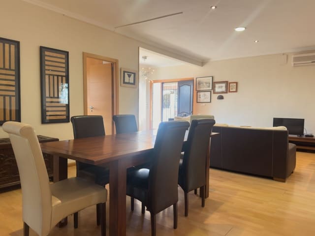 5 soverom Villa til salgs i El Montgó, Dénia med svømmebasseng garasje - € 580 000 (Ref: 9123622)