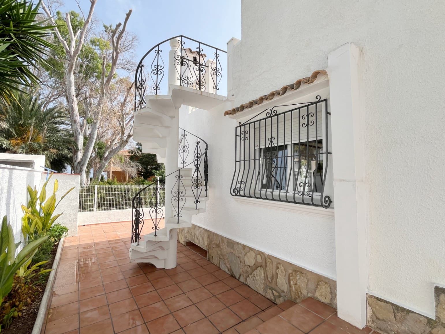 3 chambre Villa/Maison à vendre à Els Poblets avec piscine garage - 650 000 € (Ref: 9183196)