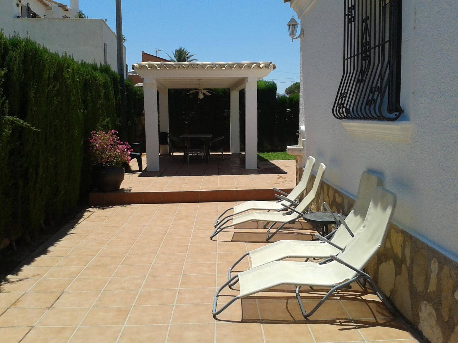 3 chambre Villa/Maison à vendre à Els Poblets avec piscine garage - 650 000 € (Ref: 9183196)